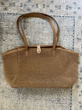 Reversible Neumann Marcus Bag